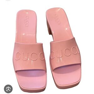 Authentic GUCCI ROSE PINK SLIDE SANDALS